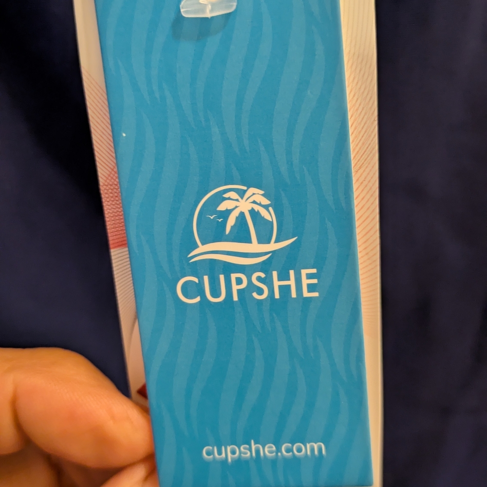 CUPSHE Women's Blue and Navy One Piece Swimsuit - Picture 3 of 6